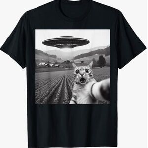 Funny Cat Selfie UFO T-Shirt, Cute Cat Tee